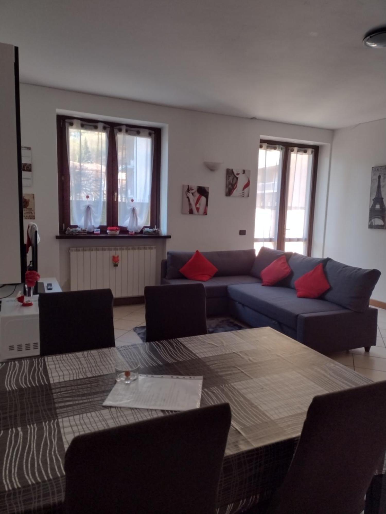 Casa Tiziana Apartment Sovere Екстериор снимка